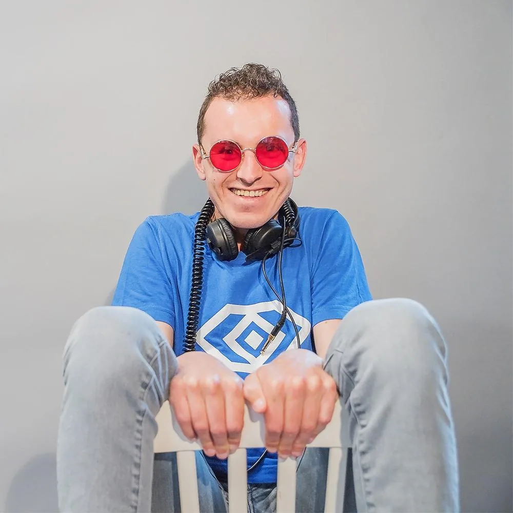 Visuel de la marque Blind Touch créée par Marty Blind DJ